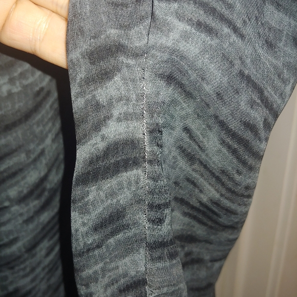 Micheal Kors Size S - Picture 4 of 5